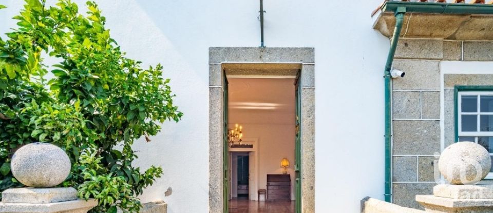 Ferme T10 à Ferreiros, Prozelo E Besteiros de 976 m²