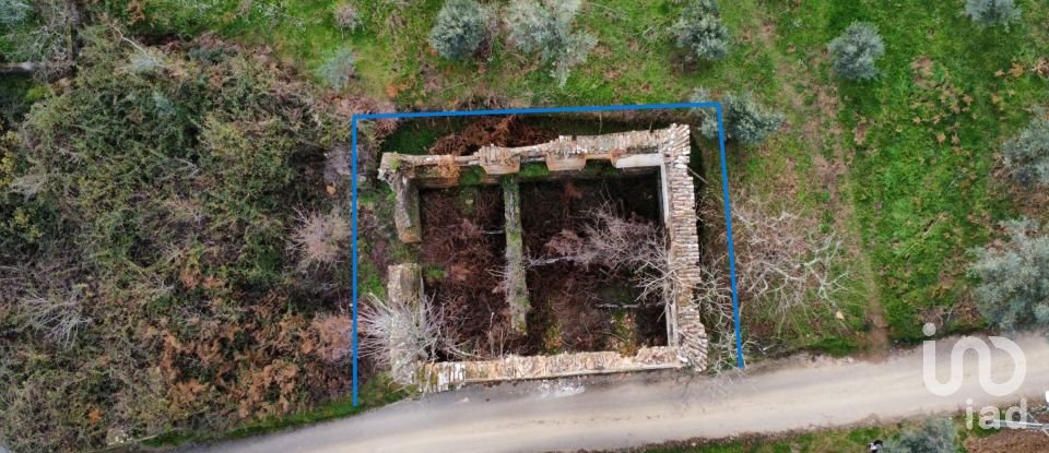 Moradia T0 em Alvares de 220 m²