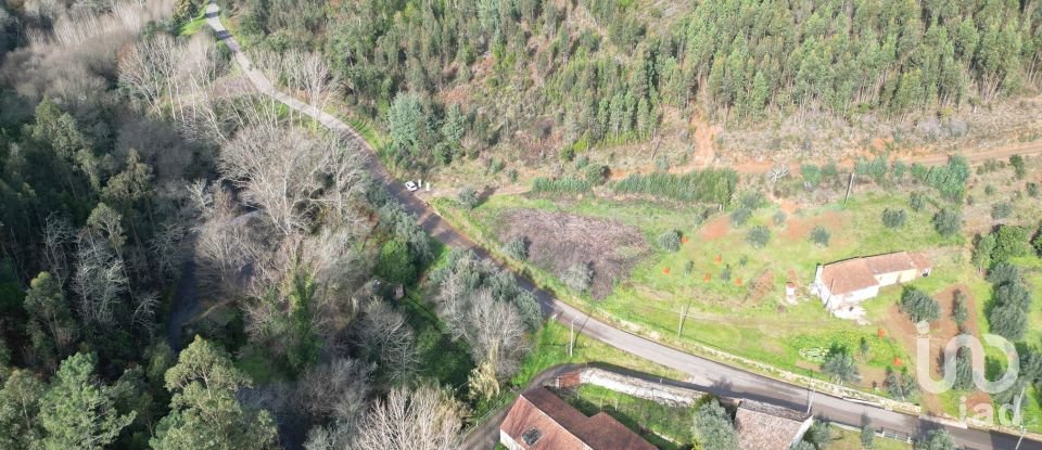Terrain à bâtir à Miranda do Corvo de 1 350 m²