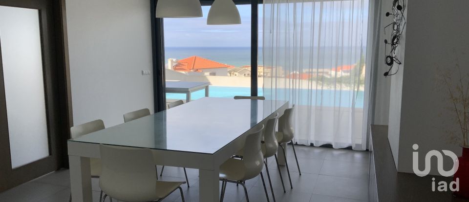 House T4 in Ribamar of 255 m²