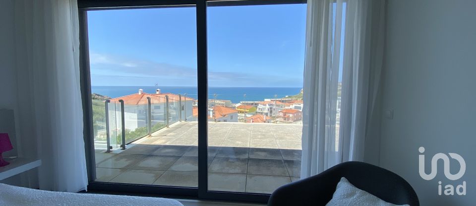 House T4 in Ribamar of 255 m²