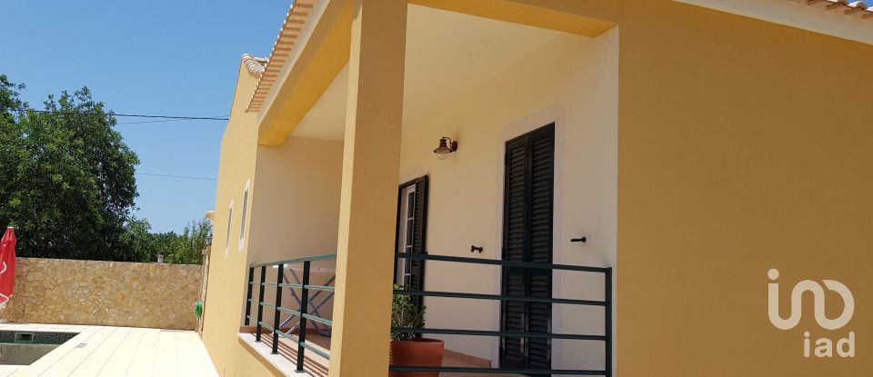 Moradia T4 em Boliqueime de 200 m²