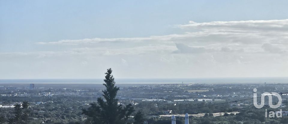 Moradia T4 em Boliqueime de 200 m²