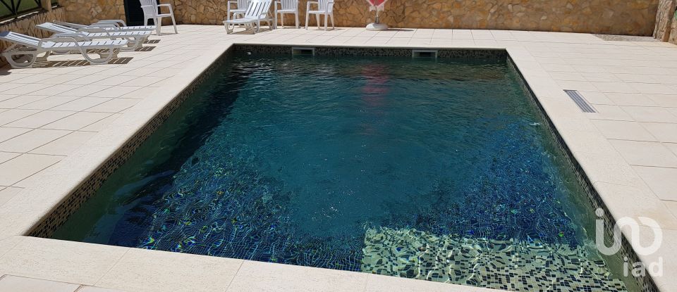 Moradia T4 em Boliqueime de 200 m²