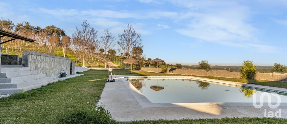 Domaine T5 in Redondo of 757 m²