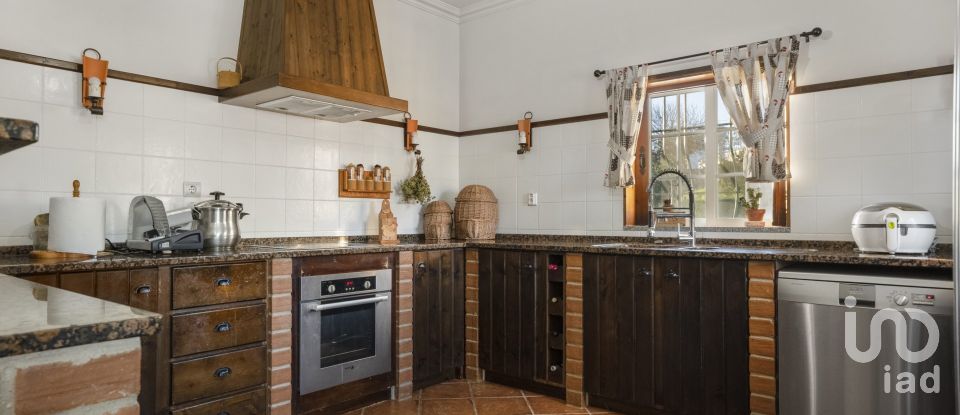 Domaine T5 in Redondo of 757 m²