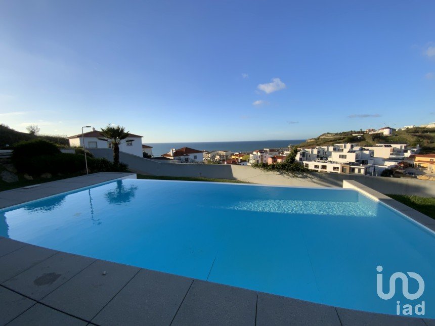 House T4 in Ribamar of 250 m²