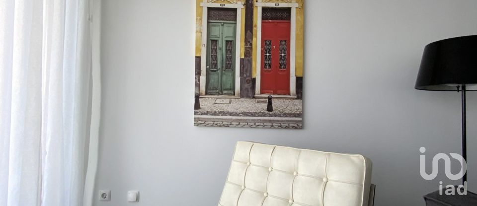 House T4 in Ribamar of 250 m²