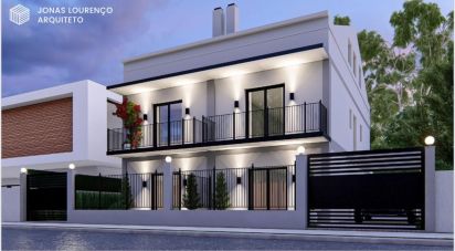 House T4 in Fernão Ferro of 112 m²