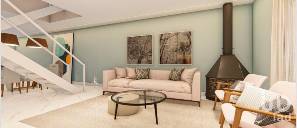 Moradia T4 em Fernão Ferro de 112 m²