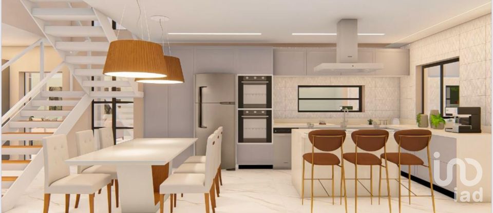 Moradia T4 em Fernão Ferro de 112 m²