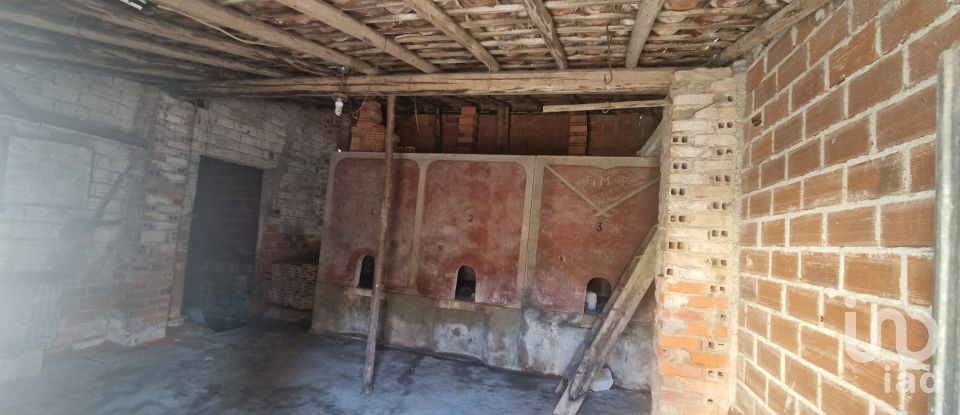 House T2 in Lamas e Cercal of 68 m²