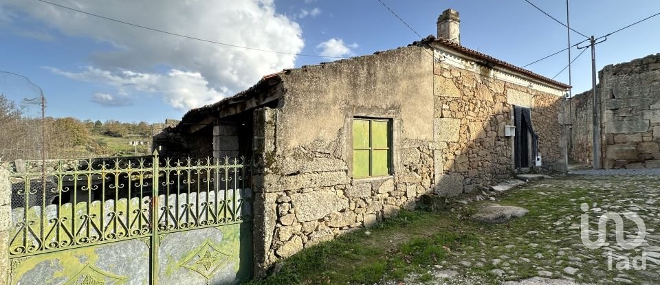 Moradia T3 em Amoreira, Parada e Cabreira de 127 m²