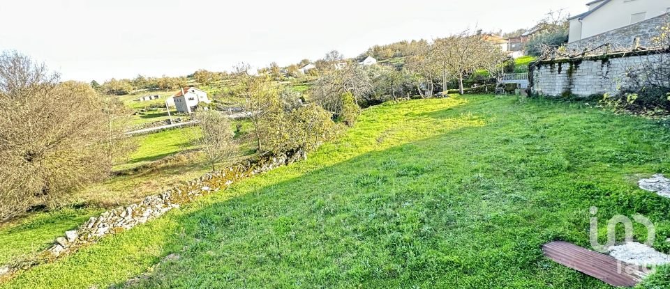 Moradia T3 em Amoreira, Parada e Cabreira de 127 m²