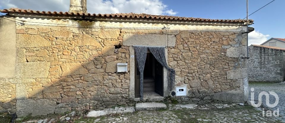 Moradia T3 em Amoreira, Parada e Cabreira de 127 m²