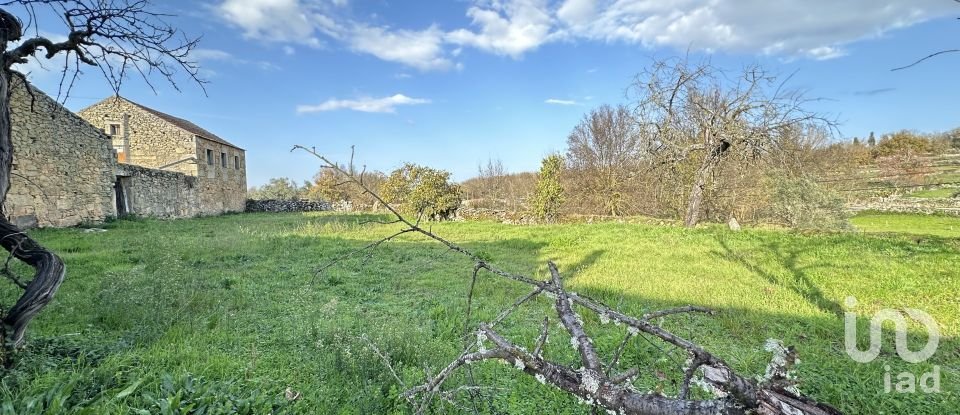 Moradia T3 em Amoreira, Parada e Cabreira de 127 m²