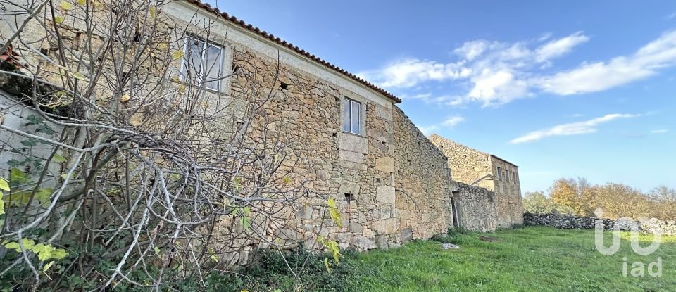 Moradia T3 em Amoreira, Parada e Cabreira de 127 m²