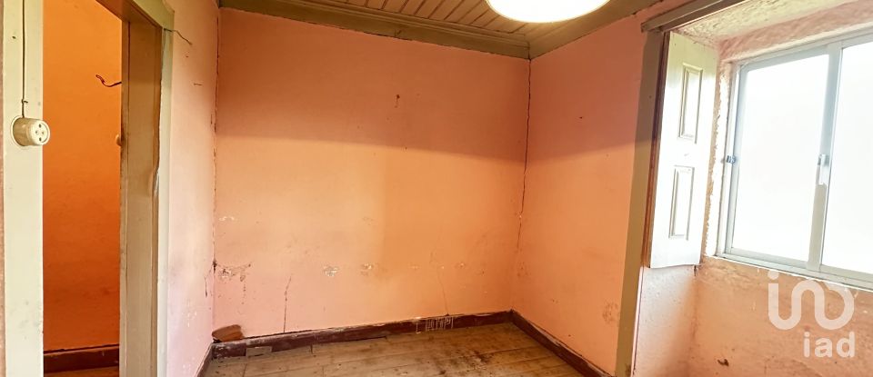 Moradia T3 em Amoreira, Parada e Cabreira de 127 m²