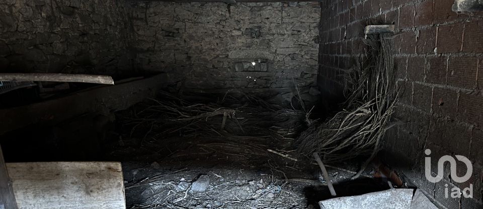 Moradia T3 em Amoreira, Parada e Cabreira de 127 m²