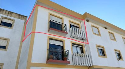 Apartamento T2 em Santarém (Marvila), Santa Iria Da Ribeira De Santarém, Santarém (São Salvador) E Santarém (São Nicolau) de 81 m²