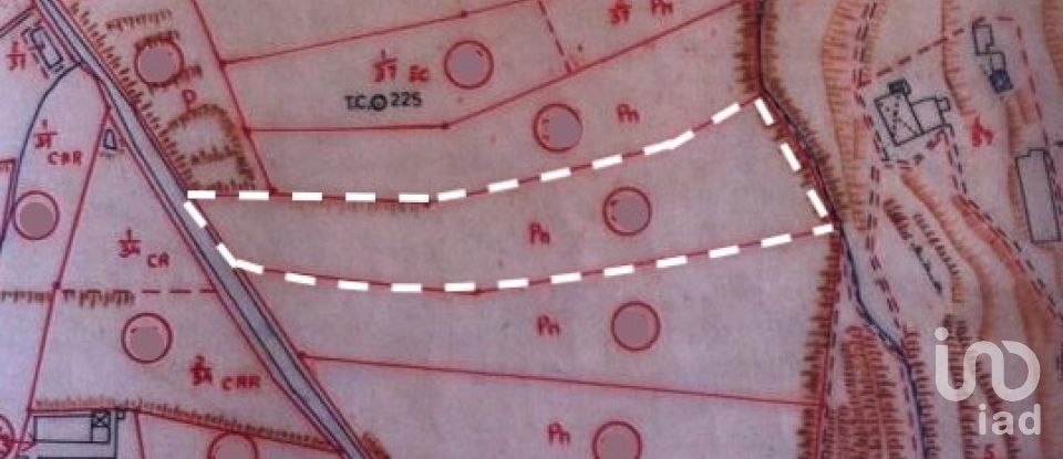 Terreno em Caniço de 1 490 m²