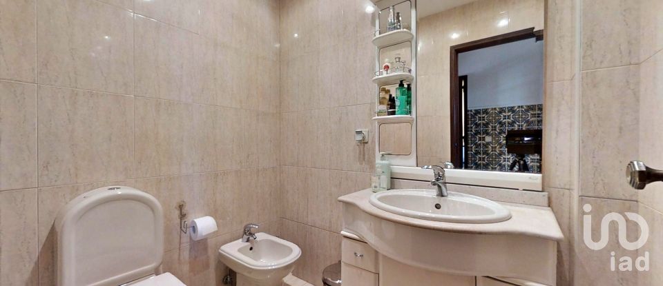 Lodge T4 in Perafita, Lavra E Santa Cruz Do Bispo of 260 m²