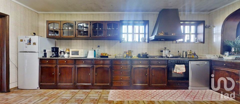 Lodge T4 in Perafita, Lavra E Santa Cruz Do Bispo of 260 m²