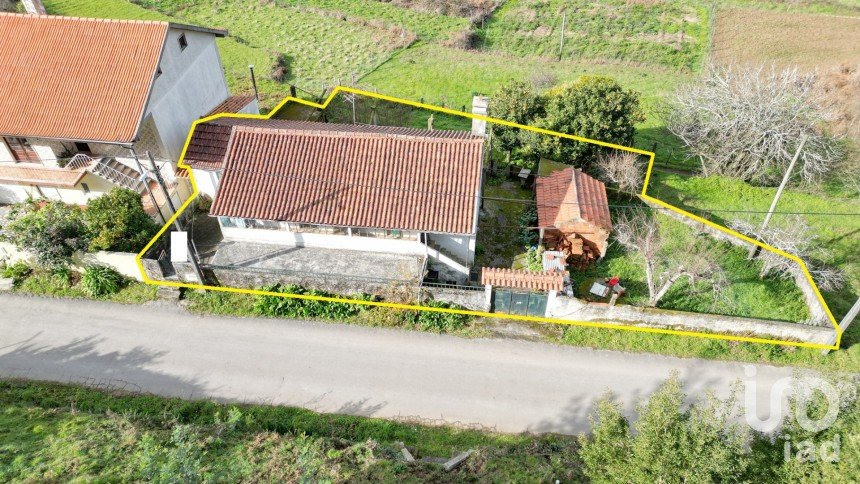 Maison de village T2 à Vila Nova de 223 m²