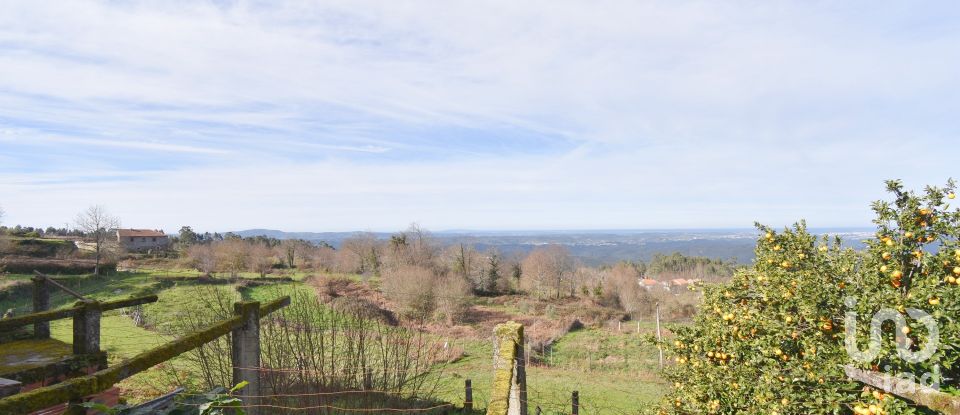 Maison de village T2 à Vila Nova de 223 m²