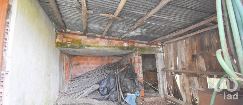 Maison de village T2 à Vila Nova de 223 m²