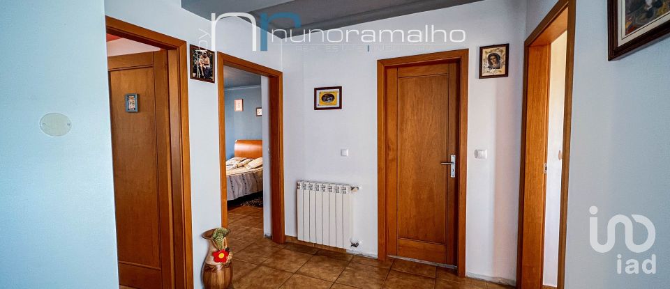 Maison T3 à Alto do Palurdo de 149 m²