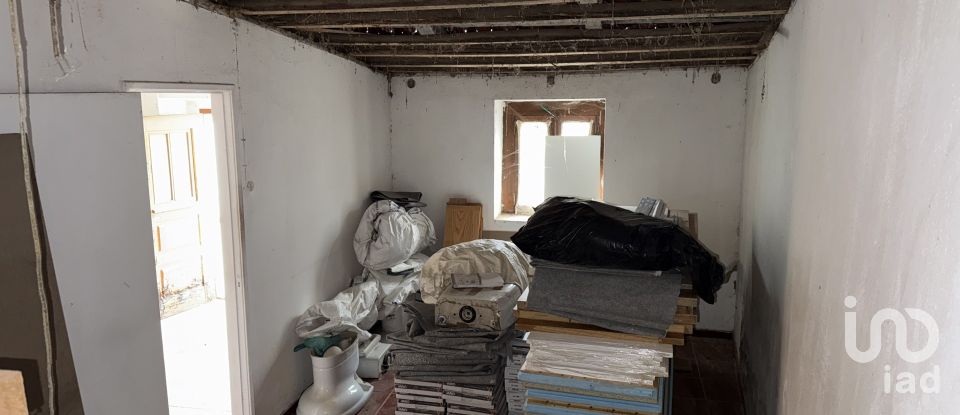 House T2 in Alguber of 118 m²