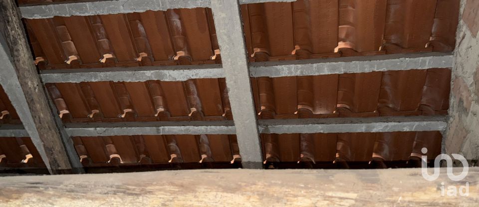 House T2 in Alguber of 118 m²