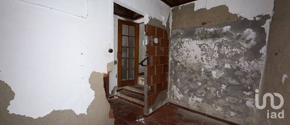 House T2 in Alguber of 118 m²