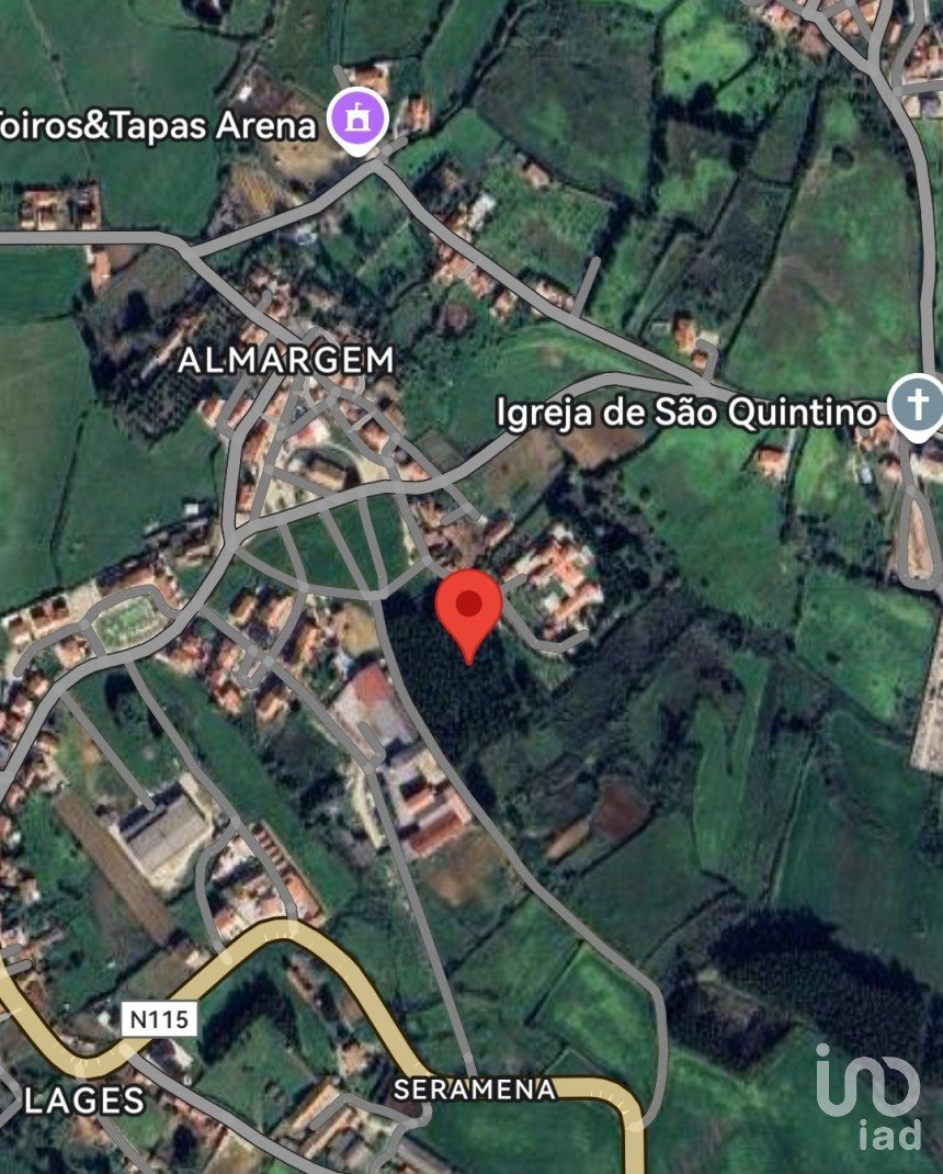 Terrain à Santo Quintino de 11 400 m²