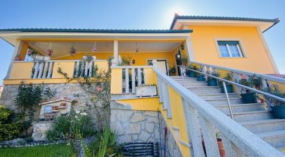 Traditional house T5 in Covas of 335 m²