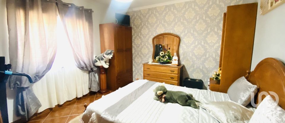 Traditional house T5 in Covas of 335 m²