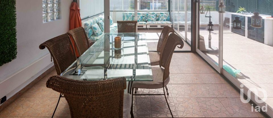 Moradia T4 em Venda do Pinheiro e Santo Estêvão das Galés de 217 m²