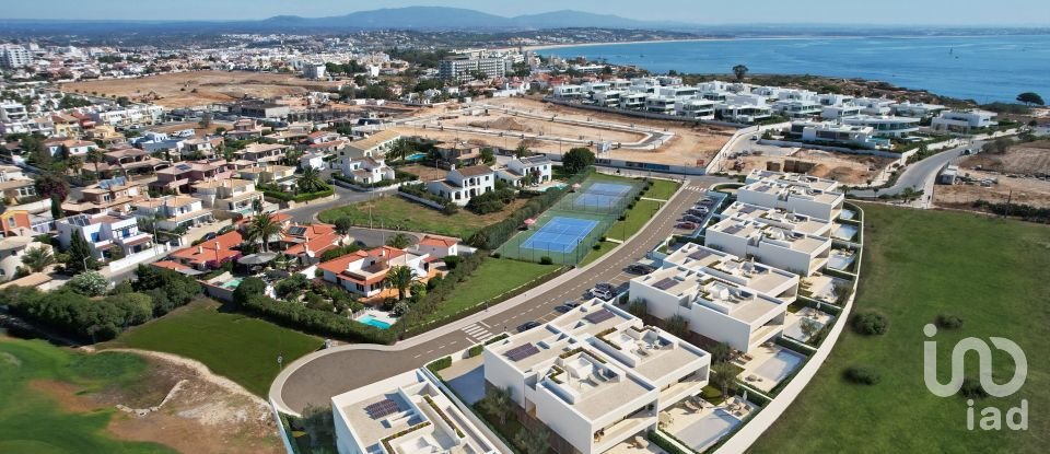 Moradia T4 em São Gonçalo De Lagos de 300 m²