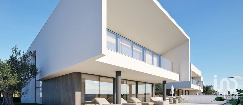 Moradia T4 em São Gonçalo De Lagos de 300 m²