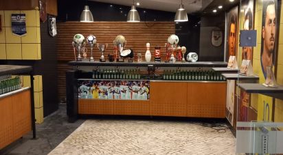 Boutique/Local commercial à Alto do Seixalinho, Santo André e Verderena de 270 m²