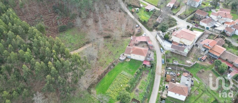 Terreno urbano em Espinhal de 1 116 m²