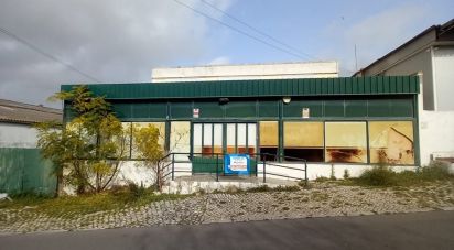 Boutique/Local commercial à Alto do Seixalinho, Santo André e Verderena de 270 m²