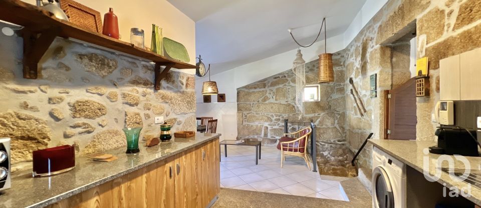 Farm T3 in Fornos de Algodres of 250 m²