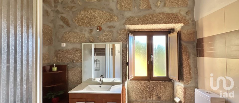 Farm T3 in Fornos de Algodres of 250 m²