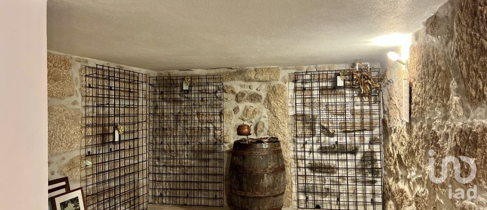 Farm T3 in Fornos de Algodres of 250 m²