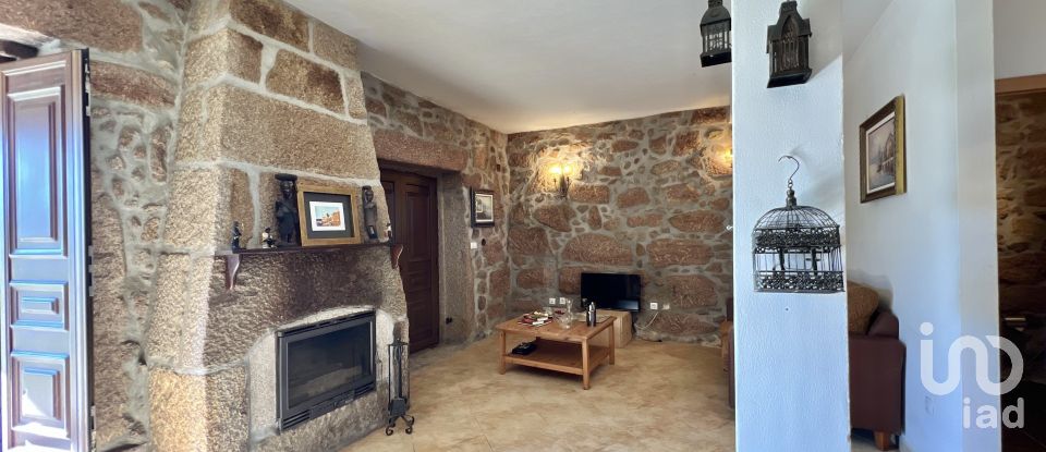 Farm T3 in Fornos de Algodres of 250 m²