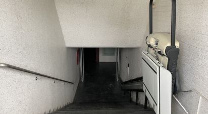 Shop / premises commercial in Chafé of 565 m²