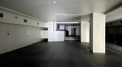 Shop / premises commercial in Chafé of 565 m²