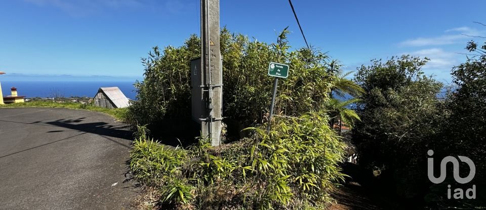 Terrain à bâtir à São Jorge de 1 920 m²